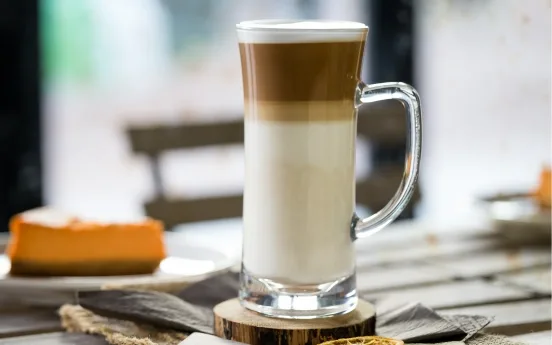 Latte macchiato